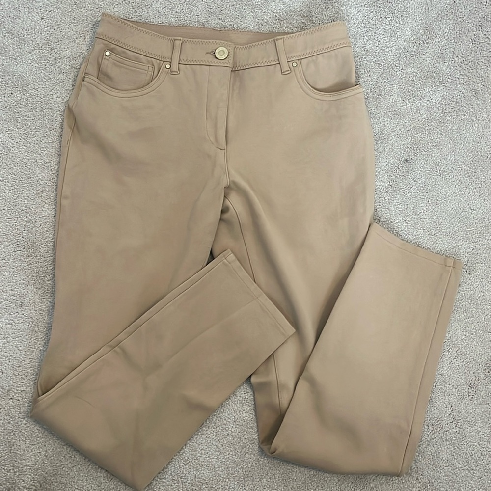 Chicos “So slimming” regular fit stretch khakis
